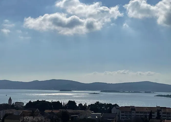 Sea Bay View - Avec Piscine Et Magnifique Vue Sur Apartman